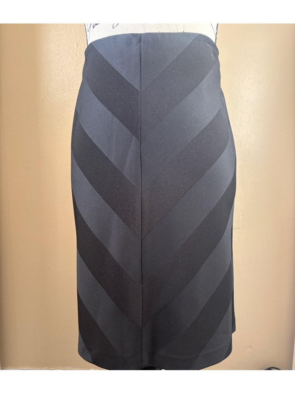 Anne Klein Black Chevron 
A-line Skirt